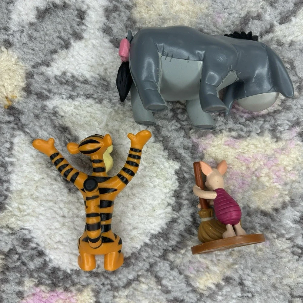 Winnie The Pooh Play Set toy figures Piglet Tigger Eeyore 3 Pc Cake toppers PVC‎